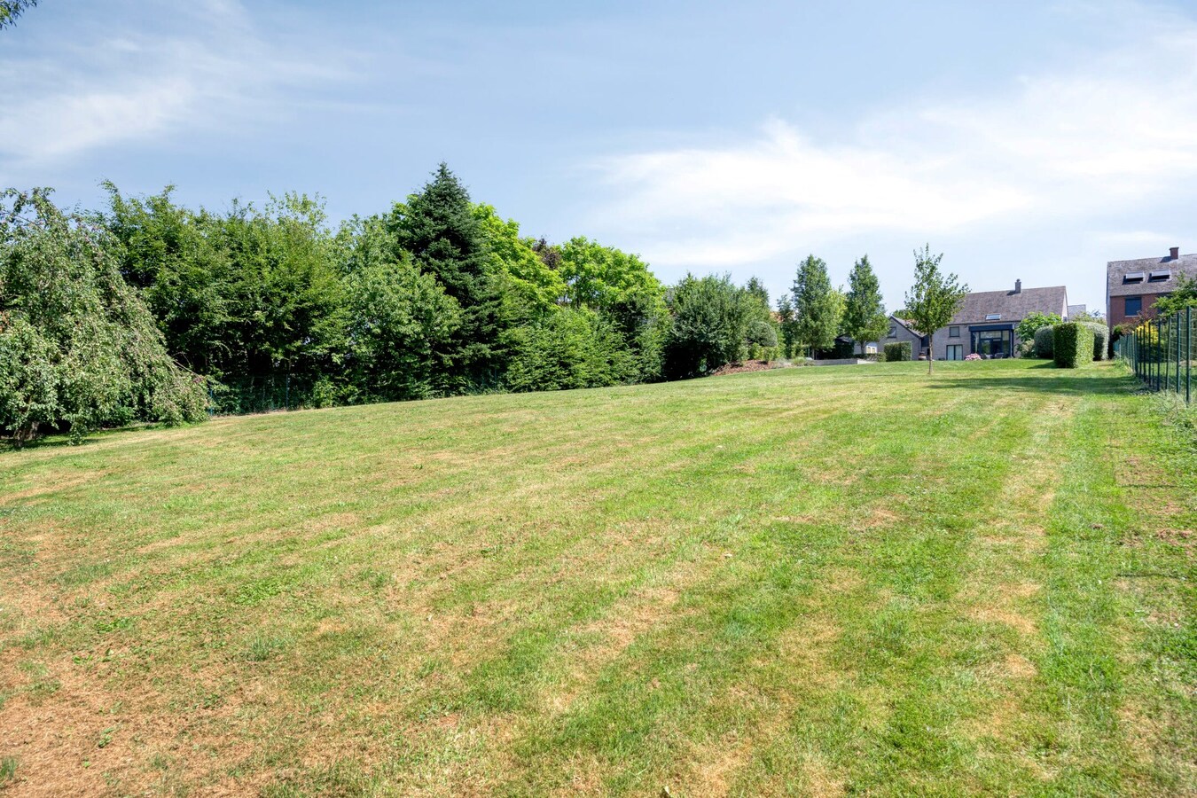 Exclusieve VILLA met zwembad in Zétrud-Lumay (Jodoigne) 