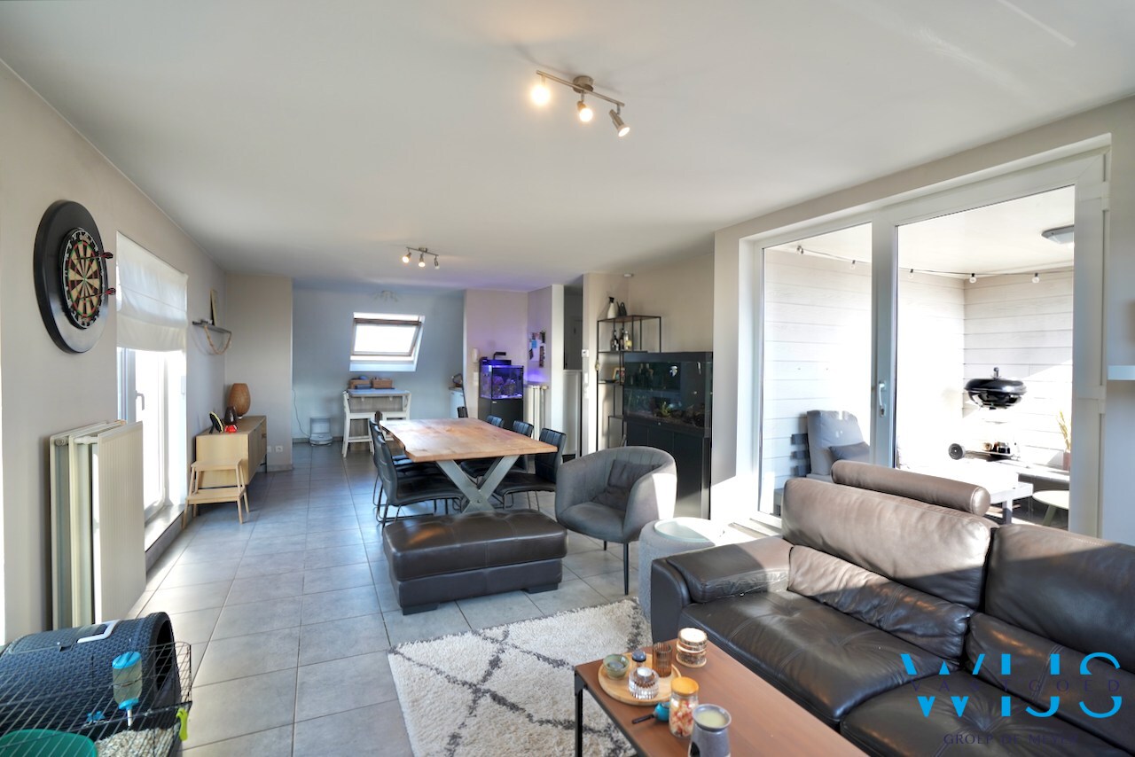 Super tof appartement met leuk dakterras &amp; garage te ERTVELDE / RIEME! 