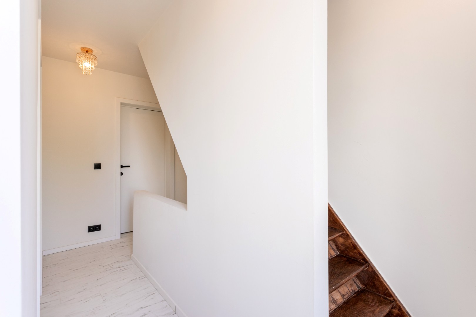 Instapklare woning met 3 slpk. , tuin en terras te Lembeek 