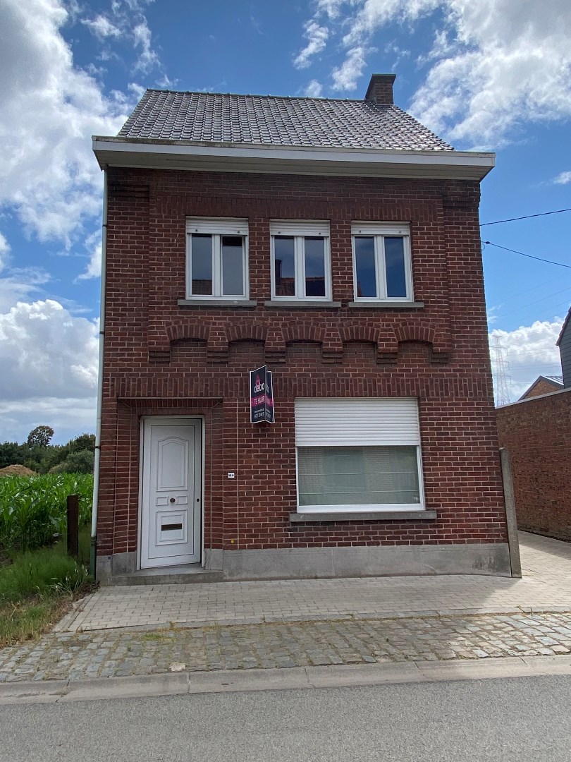 VERHUURD Deerlijk alleenstaande woning met grote tuin 750€ 