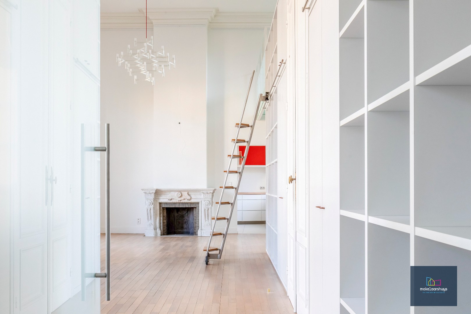 Luxueus duplex appartement   te Kouterhof met 2 slaapkamers , terras en  garageplaats 