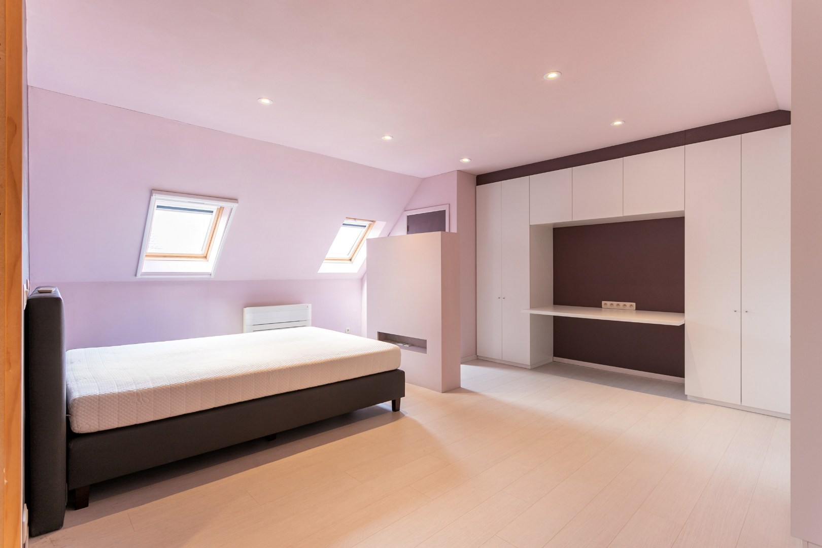 Recente woning (EPC B) met 5 slaapkamers en tuin te Vollezele 