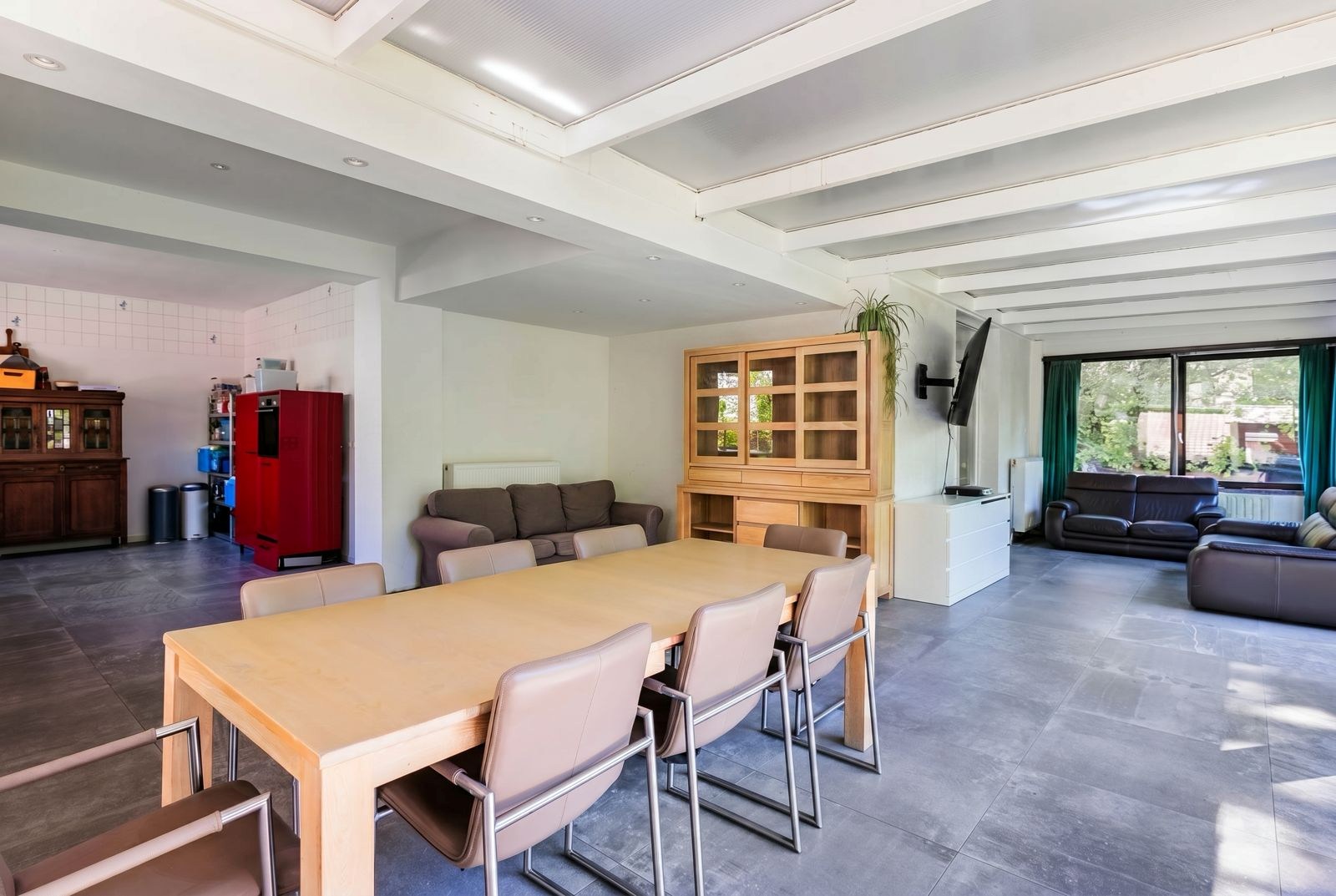 Uniek karakterpand met bijgebouw op toplocatie in Koningshof – Schoten 