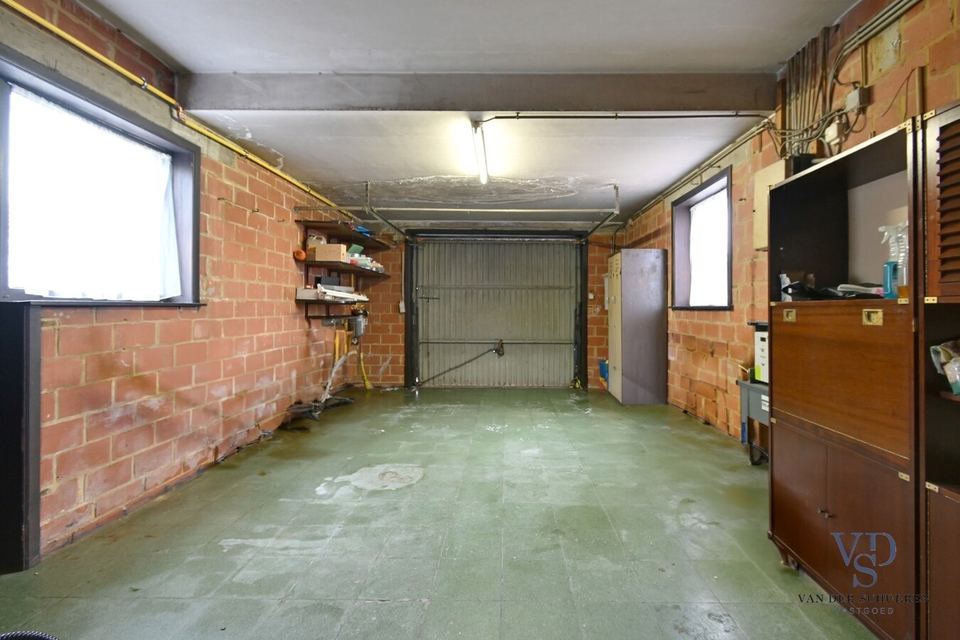 Eigendom met mogelijkheden op  meer dan 1500 m² 