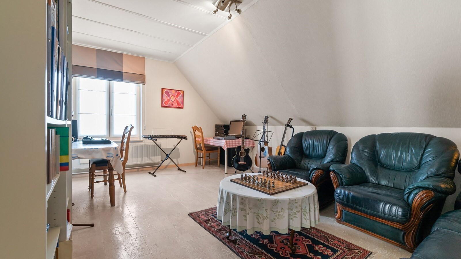 Instapklaar, energiezuinig landhuis op rustige locatie 