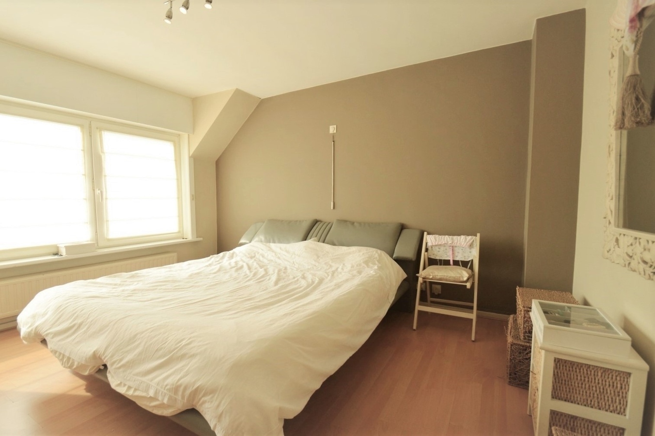 Mooie bel-étage met grote tuin en achteruitgang - Zeebrugge 