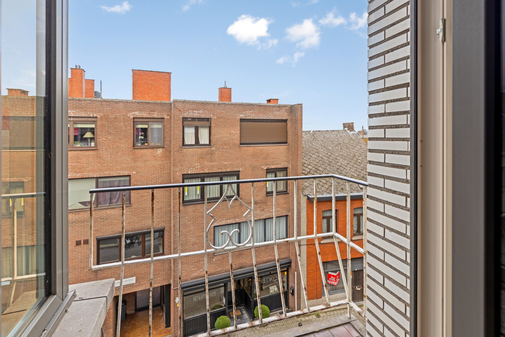 Ruim appartement met 3 slpk. in het centrum van Geel 
