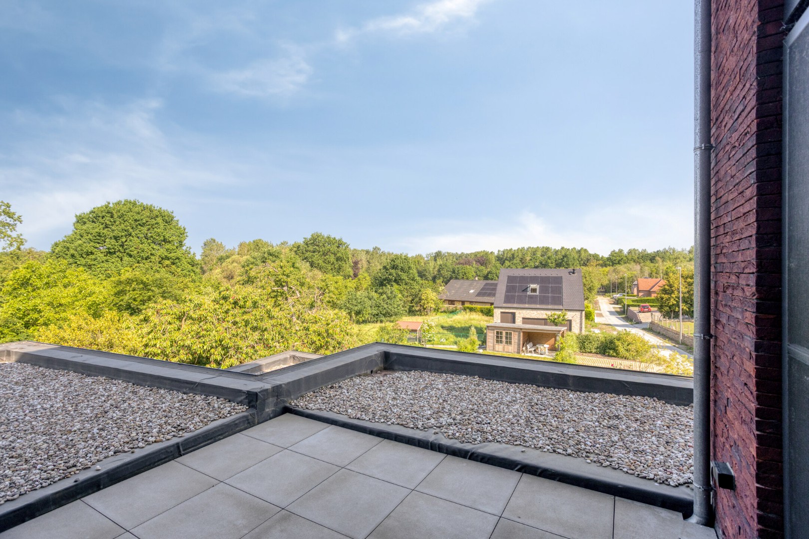 Volledig gerenoveerd appartement in Holsbeek met 3 slaapkamers en lift - EPC 72 Kwh/m² 
