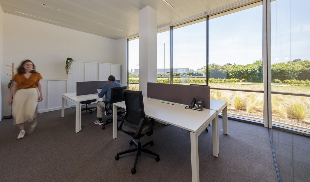 Full service kantoren in SkylinE40 business center in Aalst