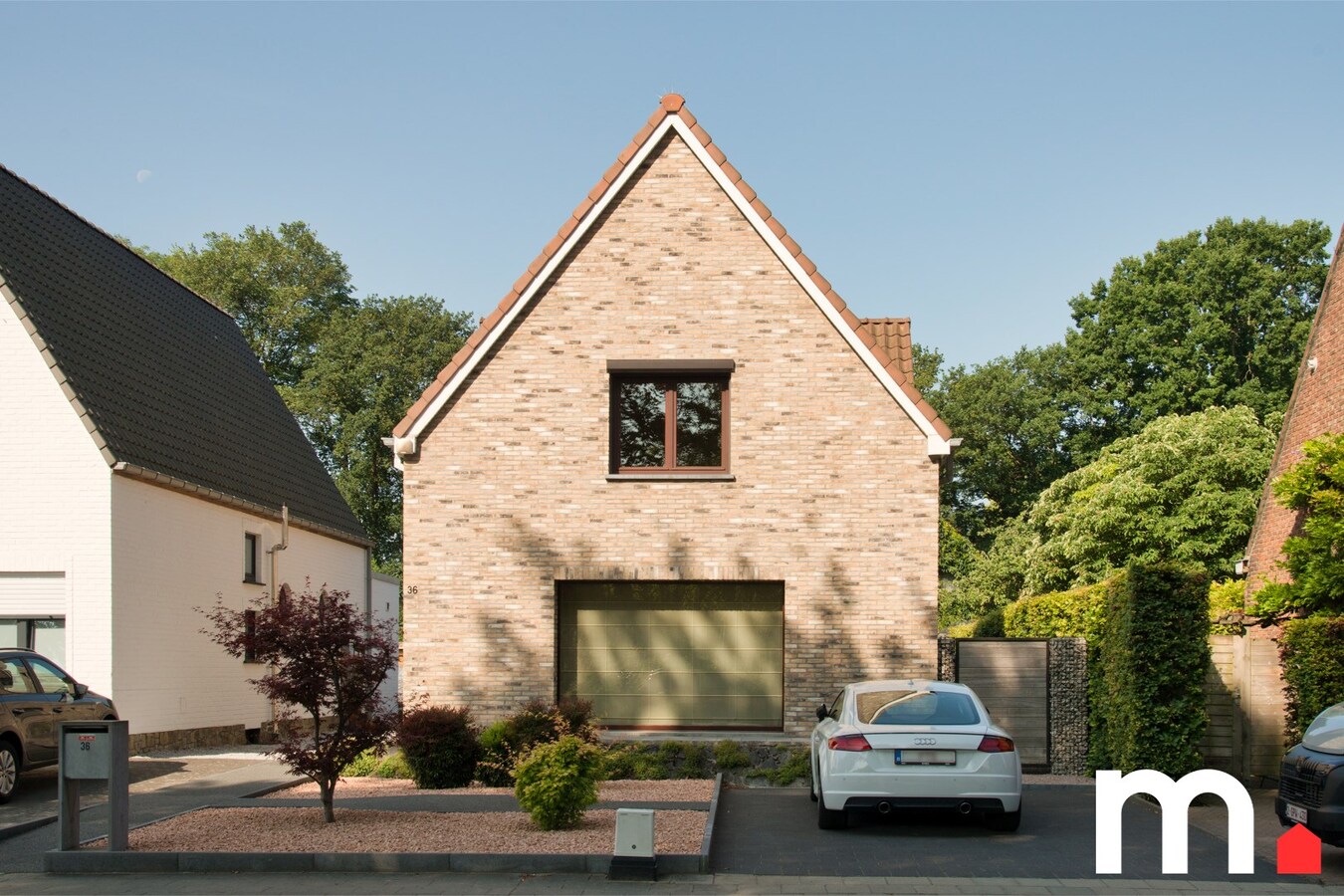 Charmante villa op gunstige locatie te koop in Brugge ! 