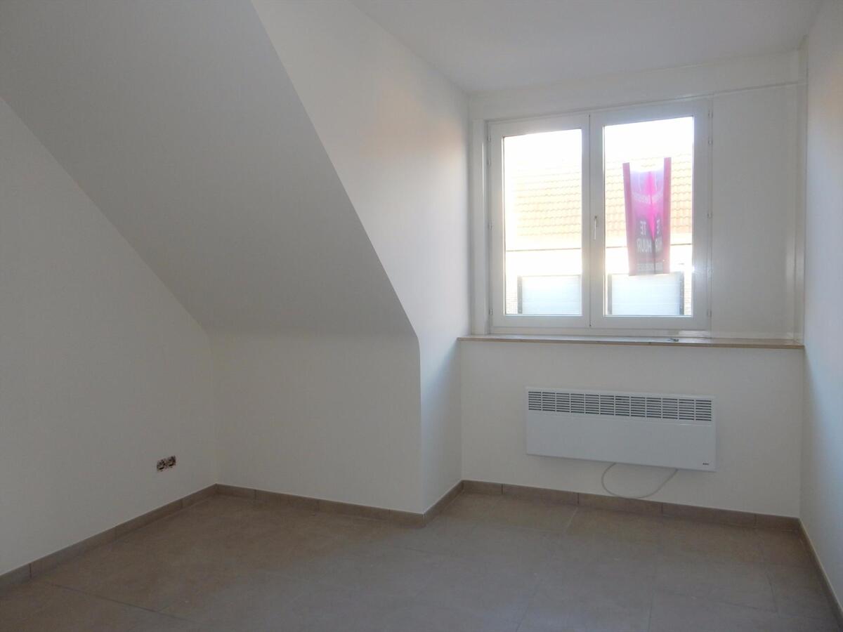 Lichtrijk duplexappartement met 3 slaapkamers 