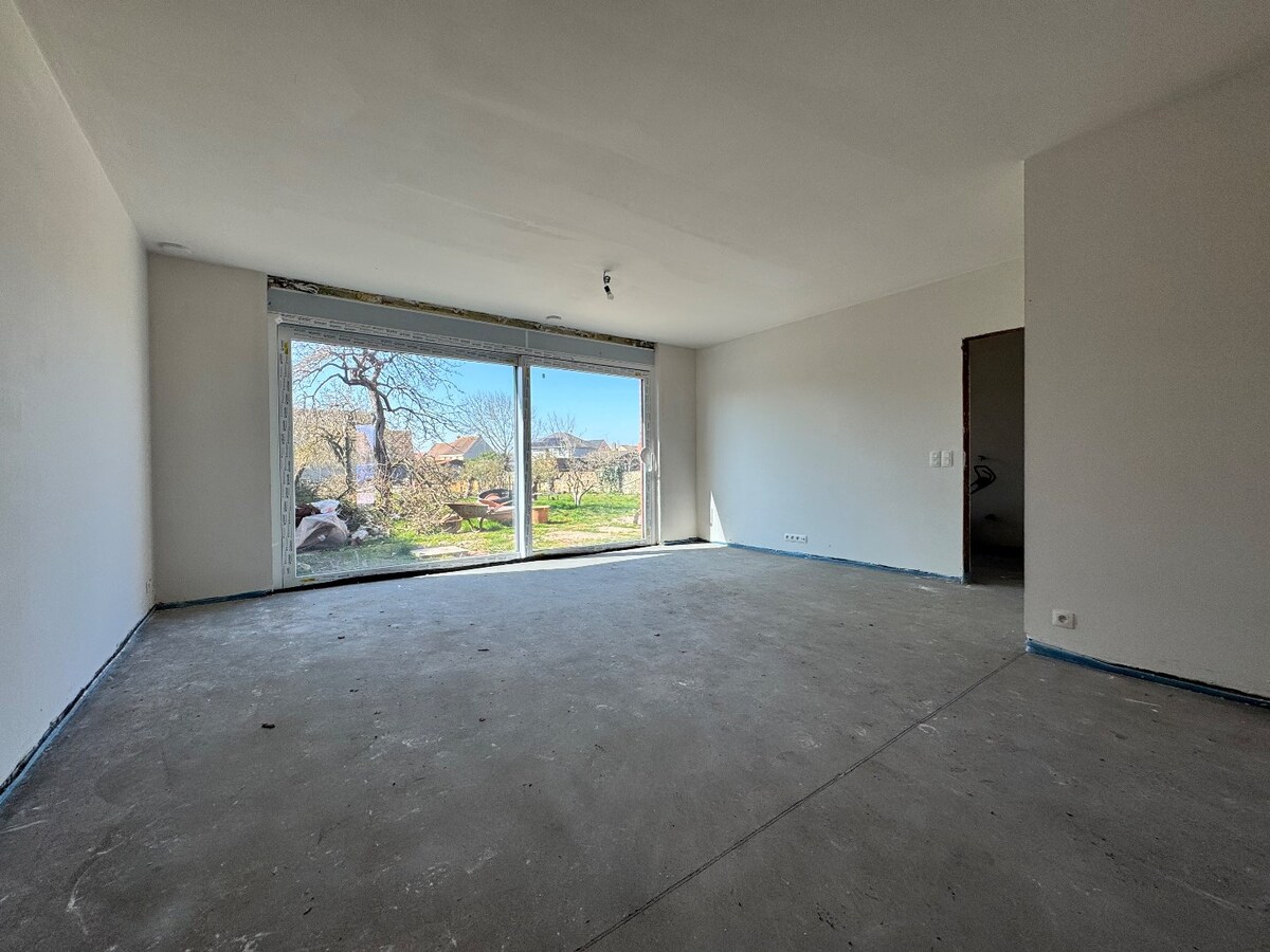 Ruime nieuwbouwwoning met alle hedendaagse comfort te Slijpe 