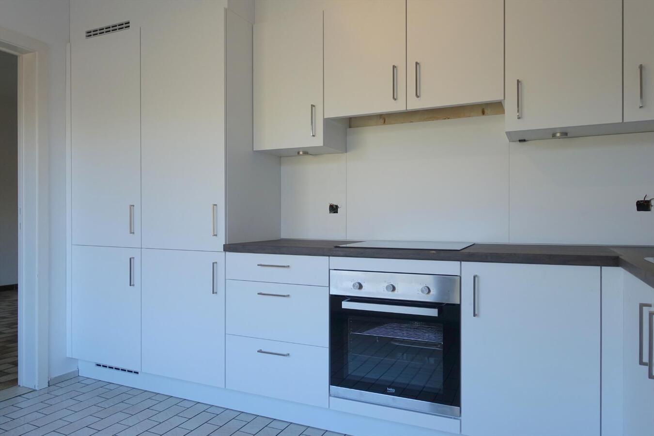 Gezellig instapklaar appartement in centrum Varsenare 