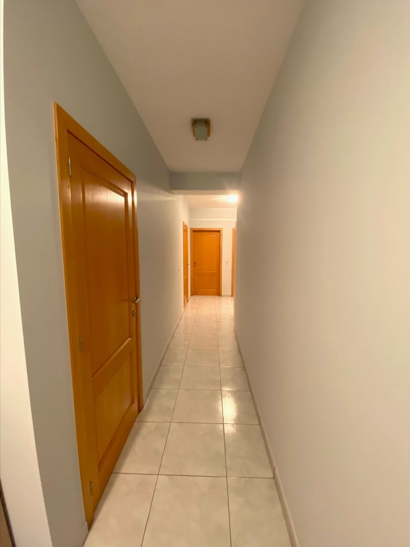 Zeer net gelijkvloers appartement met 2 slpks nabij centrum van Geel! 