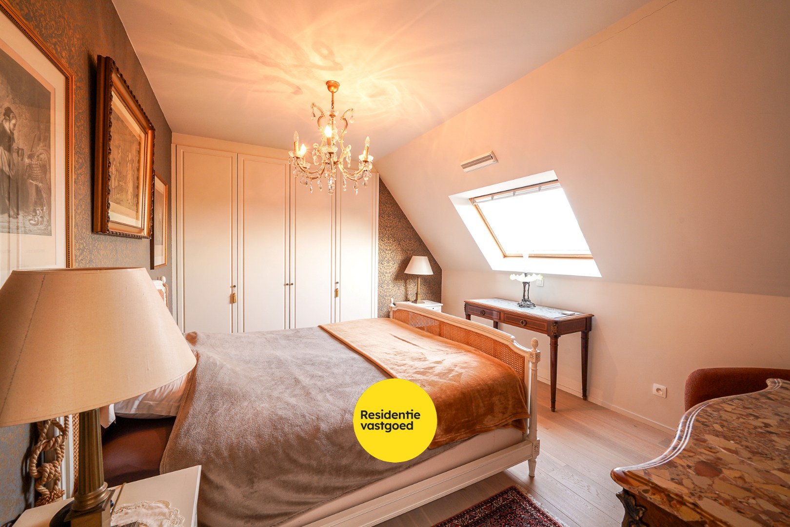 Recent duplex-appartement met open zicht op de vaart in Oudenburg 