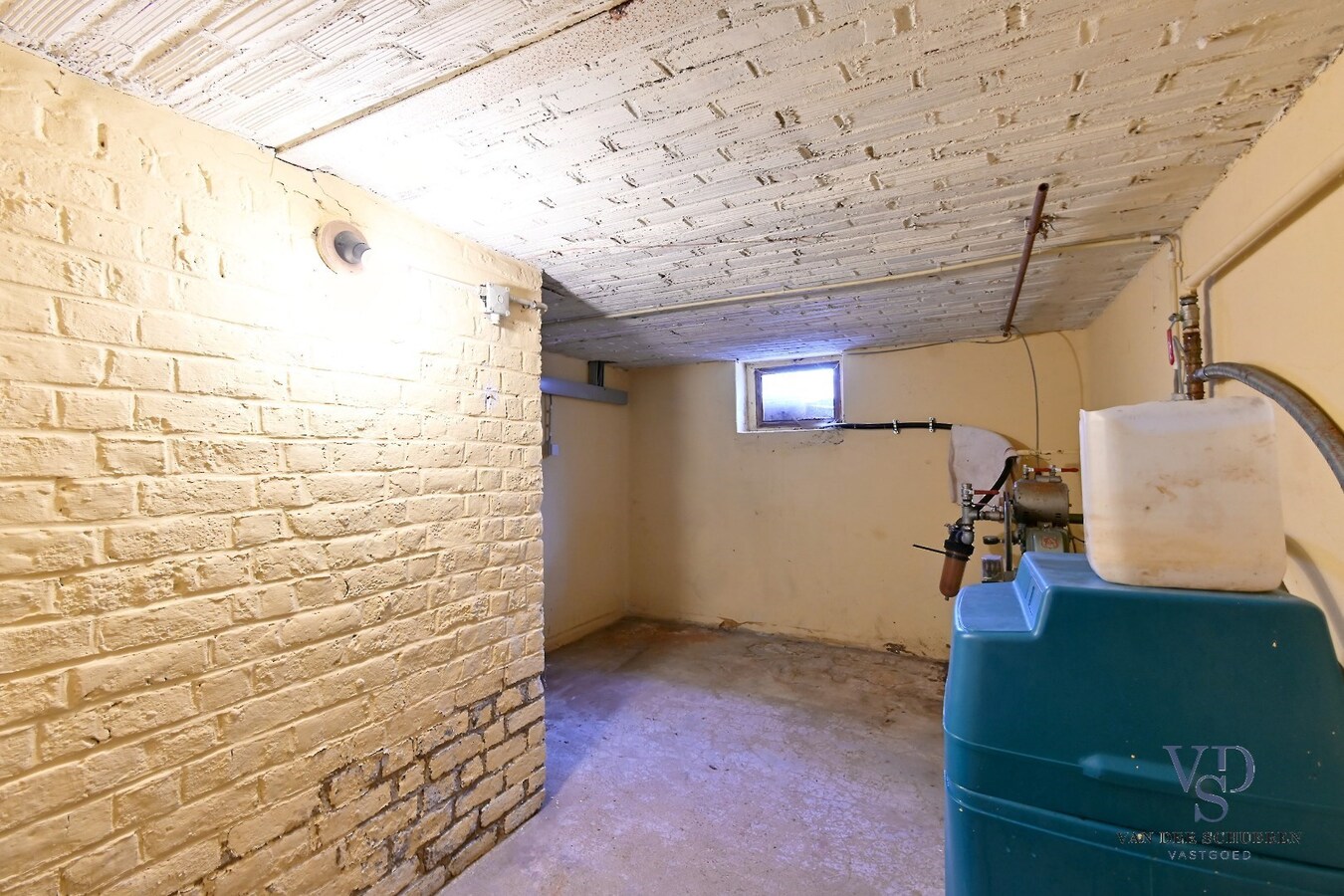 Degelijke eengezinswoning, landelijk gelegen 