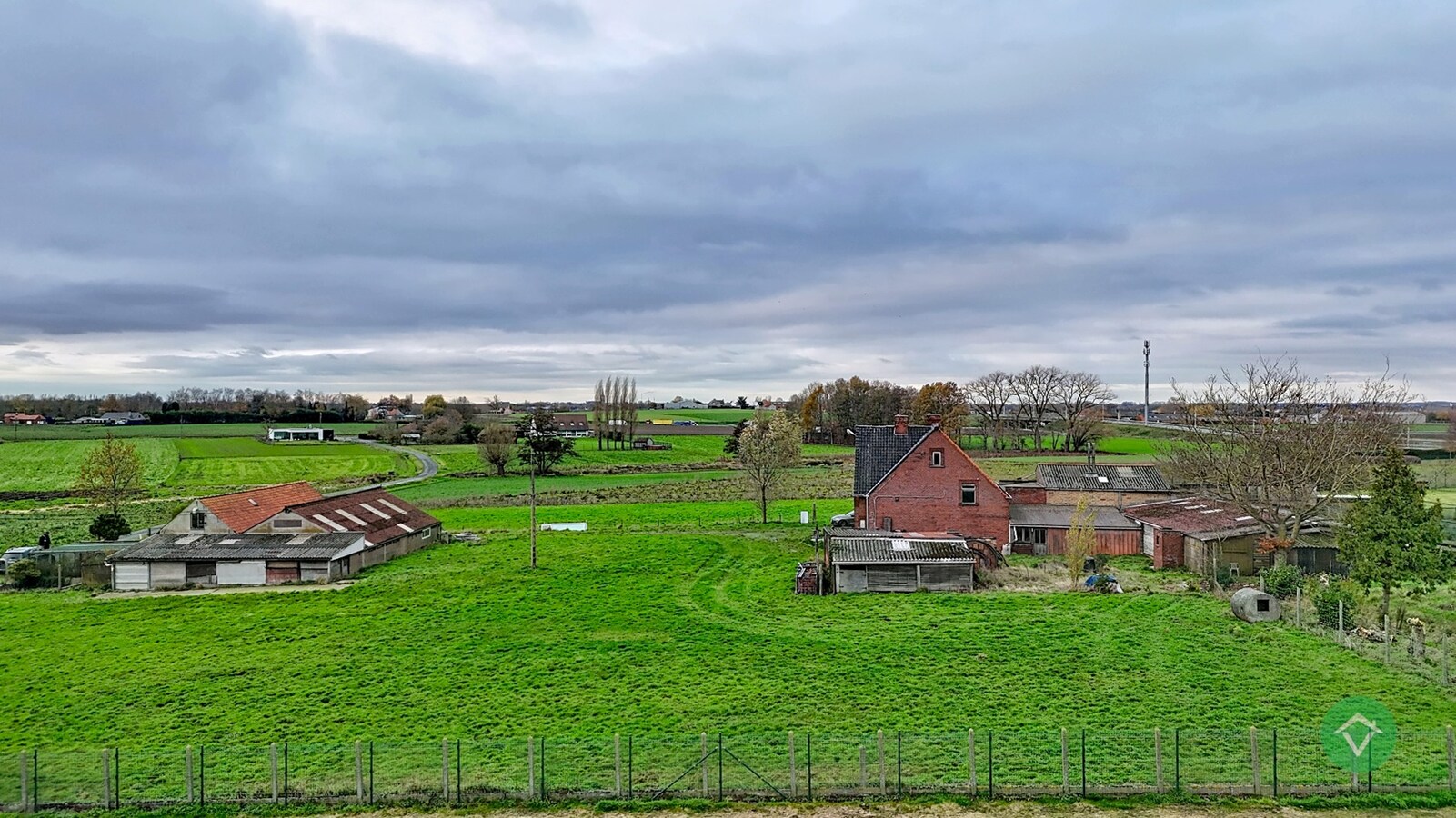 Alleenstaande woning met vergezichten te Zwevezele 