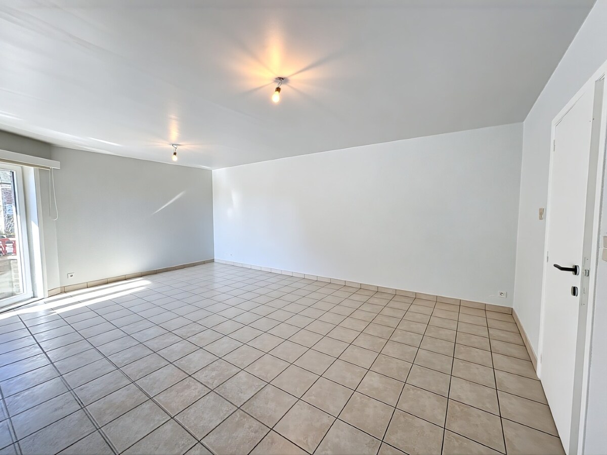 Gezellig appartement met 2 slaapkamers in het hart van Otegem 