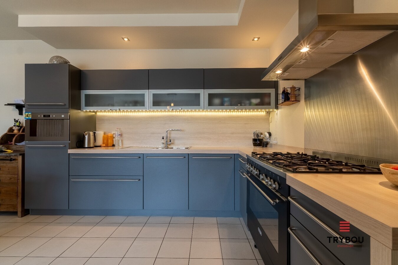 Ruim, instapklaar appartement met garage te koop in Langemark-Poelkapelle 