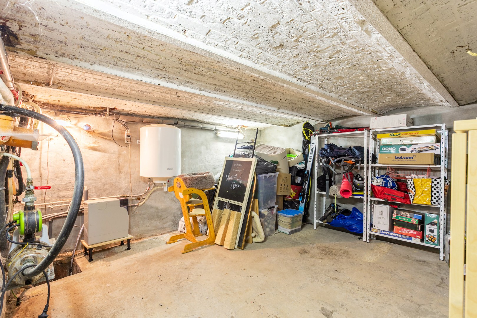 Instapklare driegevelwoning met 3 slpk te Lembeek 