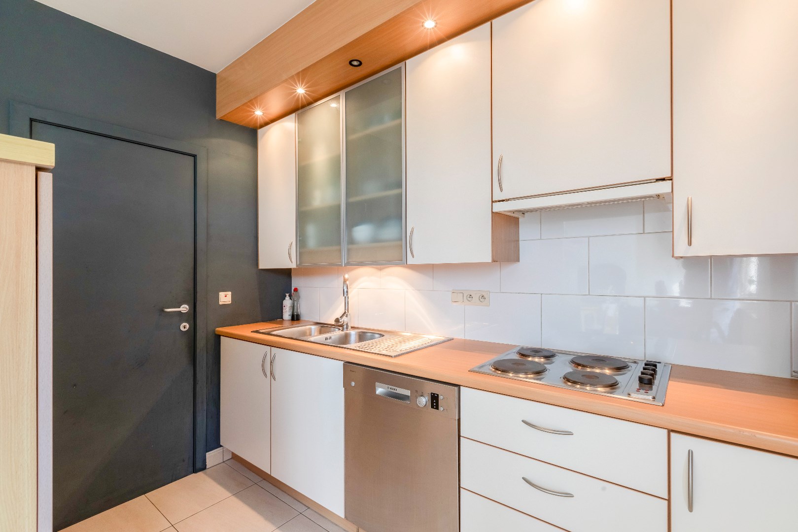 Ruim 1-slaapkamer appartement nabij Spaanskasteelplein 