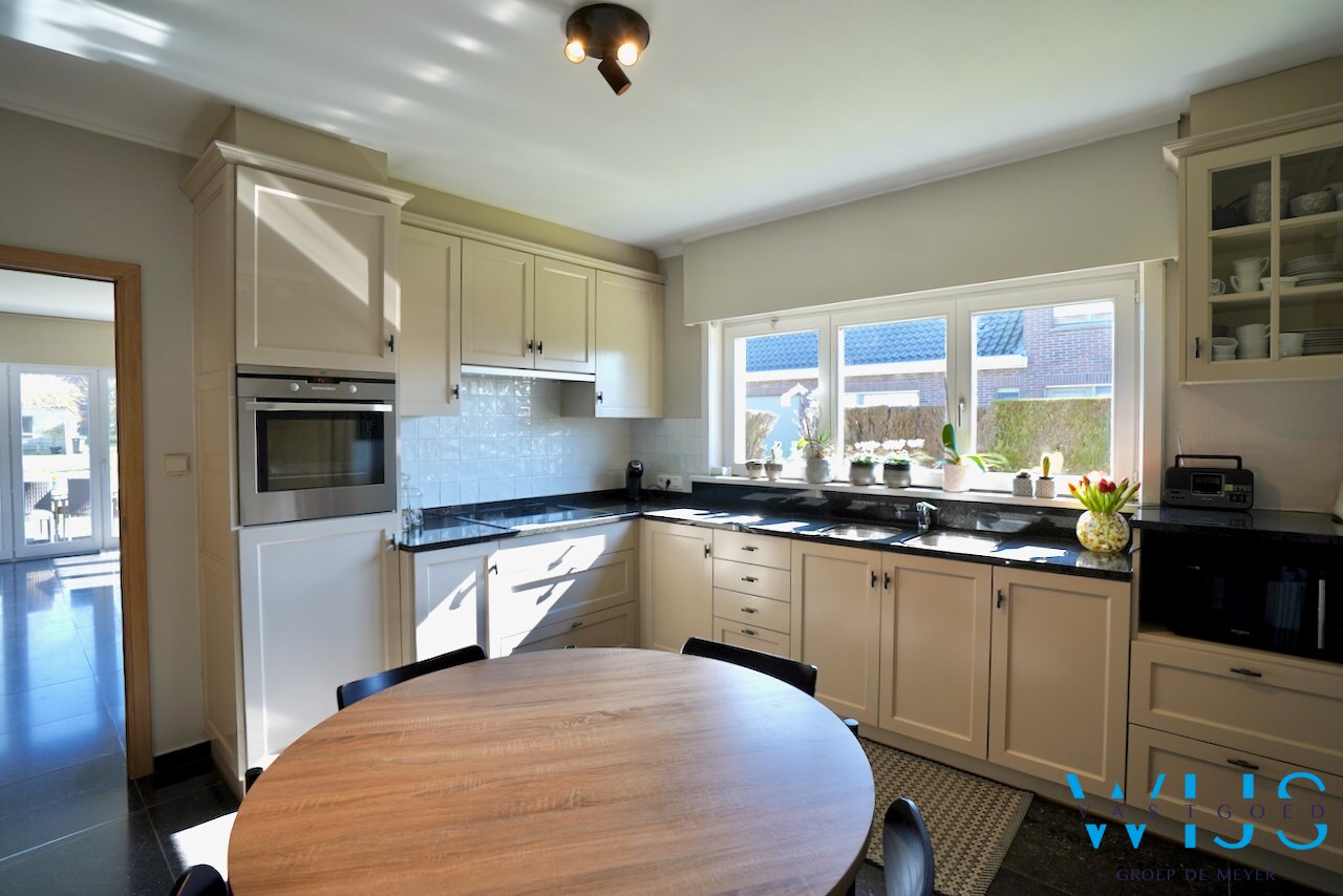 Prachtig woonhuis op schitterend perceel te DRONGEN ! 