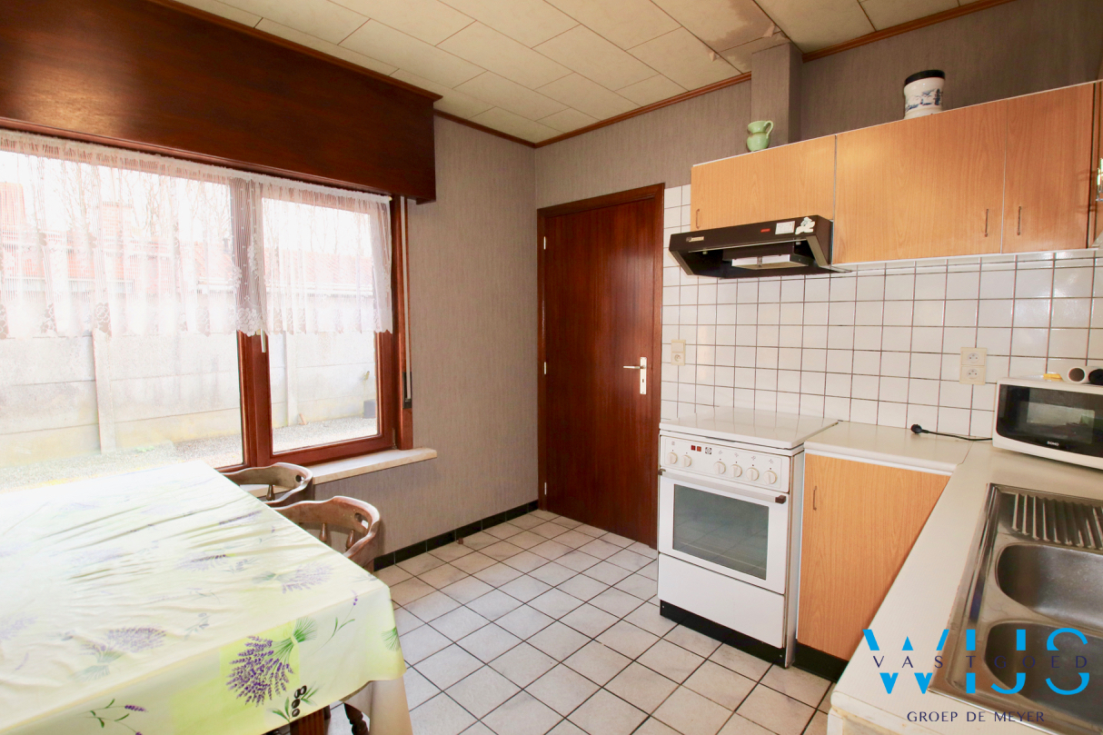 Tof gezellig woonhuis op een prachtig ruim perceel te Boekhoute ! 