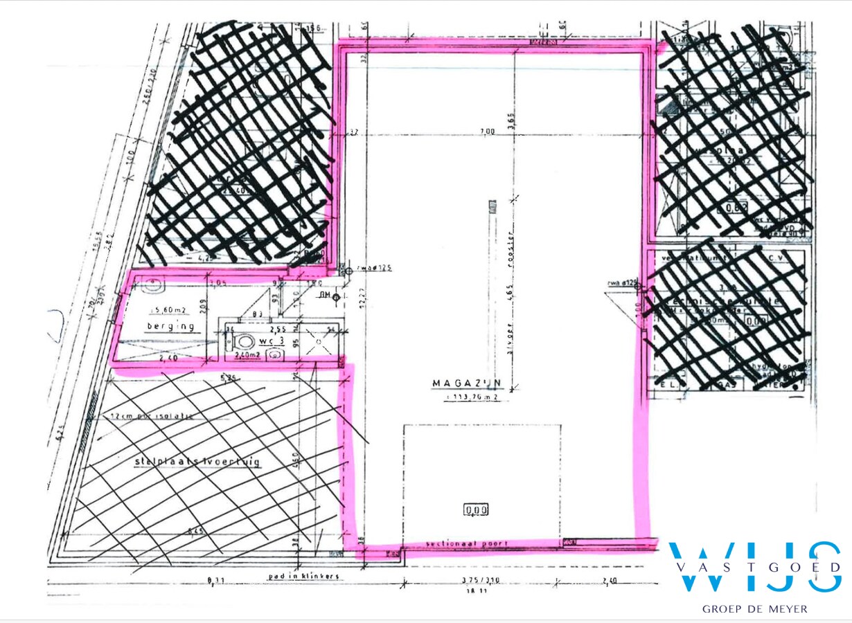 Opslagruimte van +- 90m² te huur te Evergem ! 