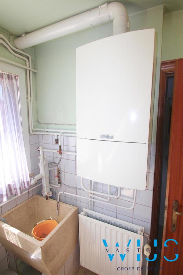 Super onderhouden woonhuis op een mooi perceel van 847 vierkante meter te ERTVELDE 