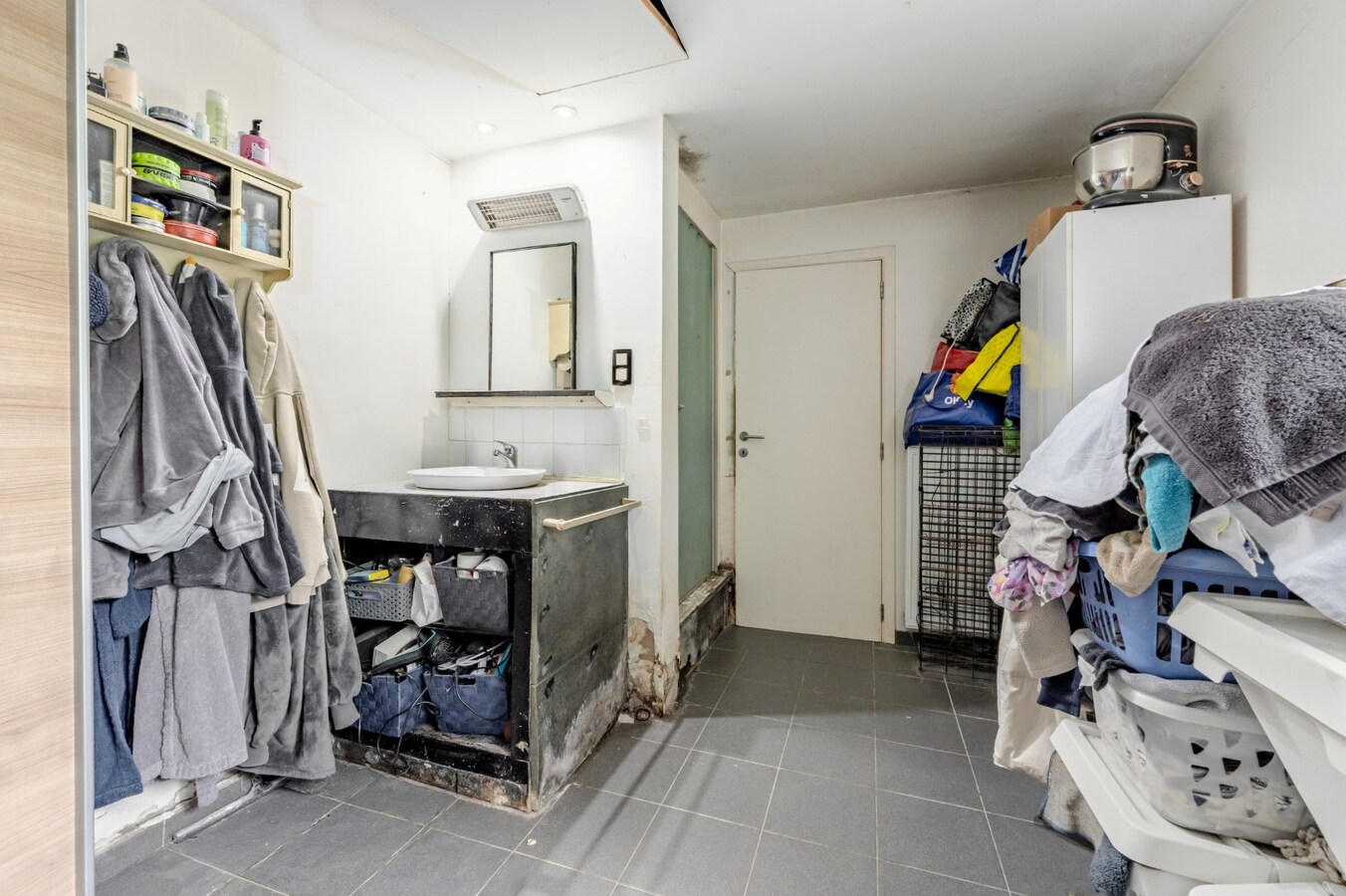 Halfopen bebouwing met potentieel nabij centrum Lovendegem 