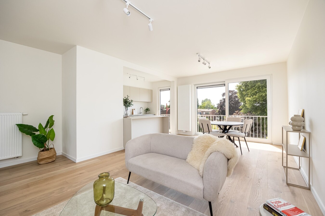 Gerenoveerd energiezuinig appt  met 2 slpk te Kontich! 