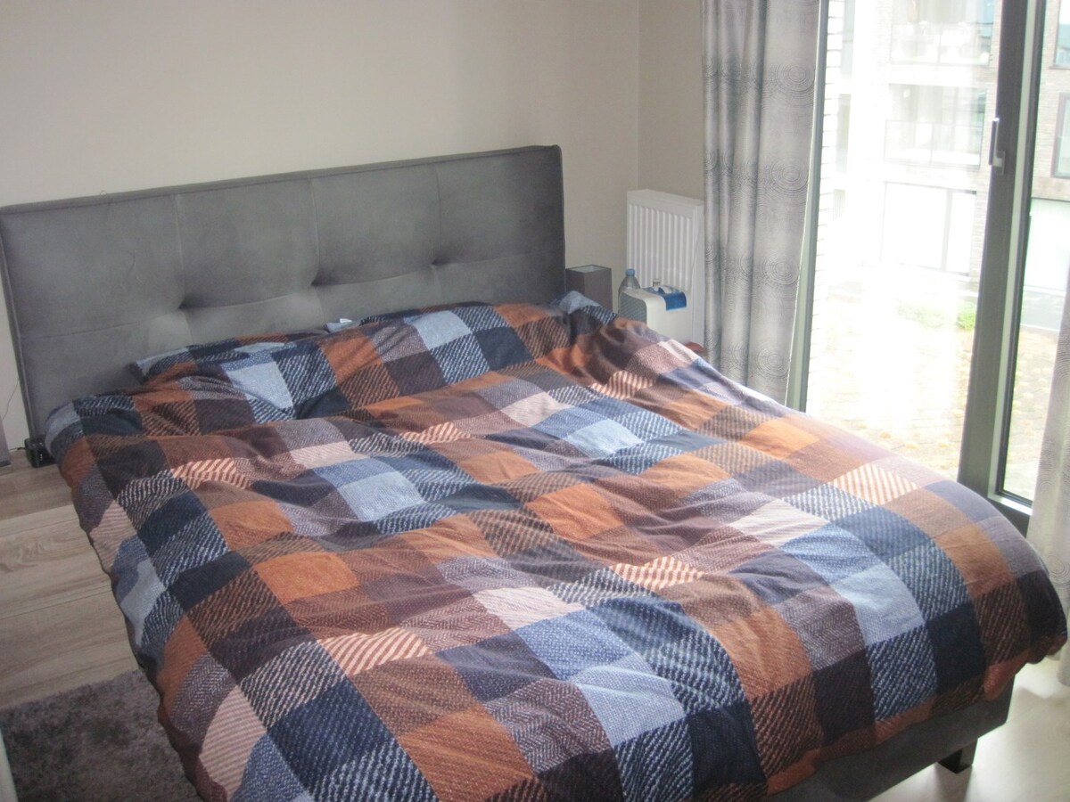 2-slaapkamer appartement met aangenaam terras. 