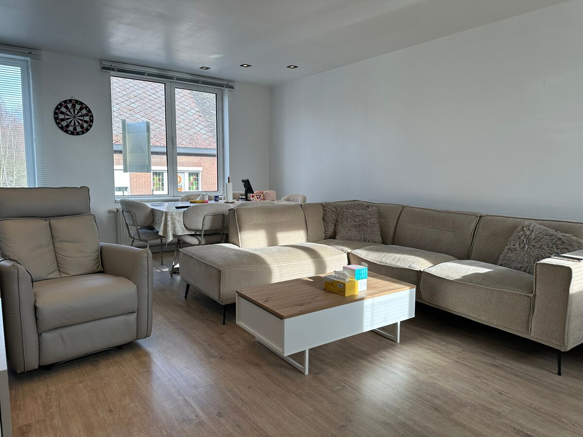 Verzorgd appartement met 2 slaapkamers 