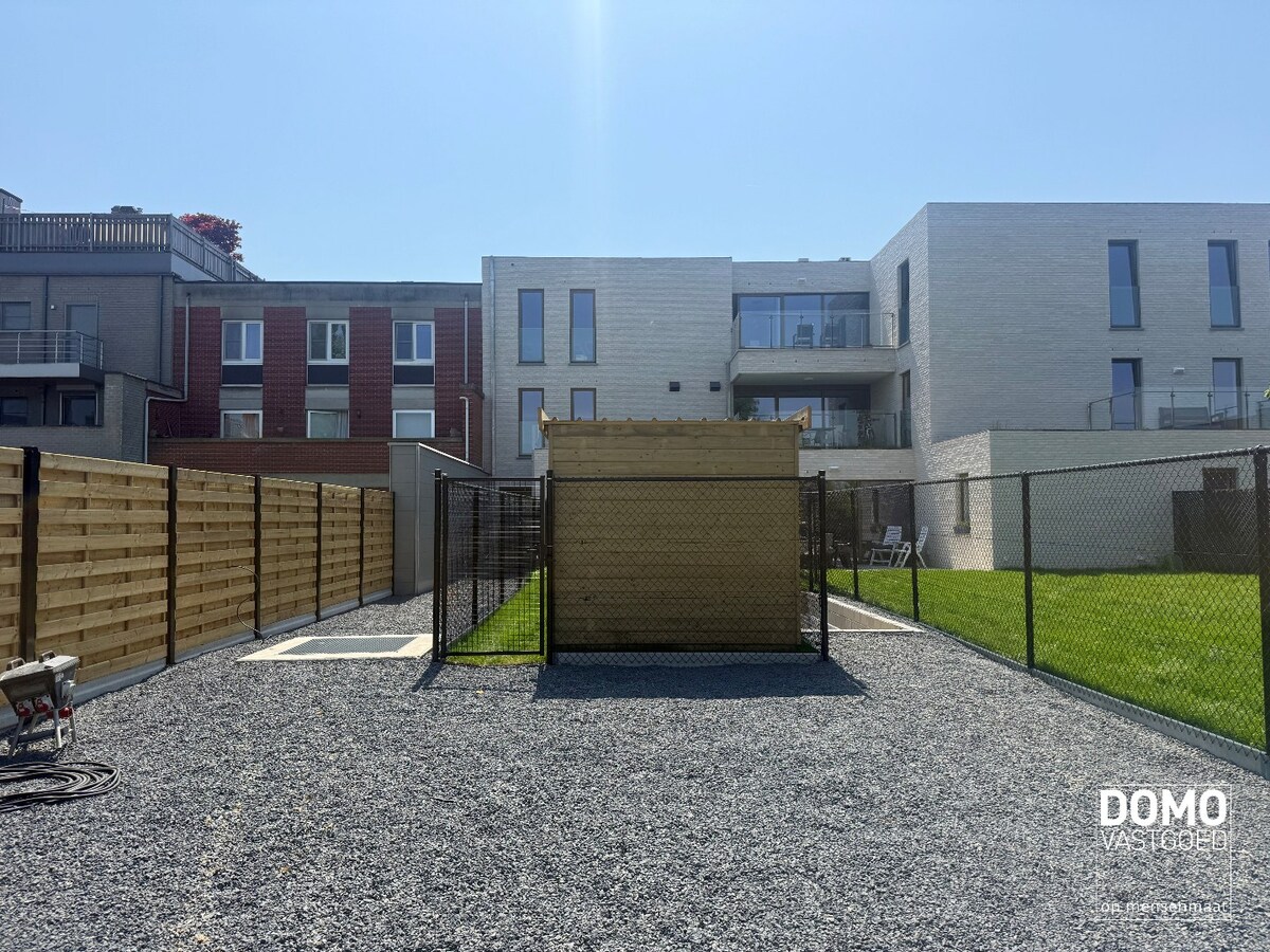 6% BTW - NIEUWBOUW GELIJKVLOERSAPPARTEMENT MET 1 SLAAPKAMER IN HET CENTRUM VAN KERMT 