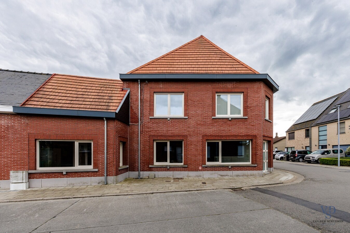 Stijlvol gerenoveerde woning. 