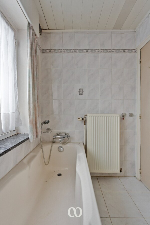 Stevige gezinswoning met 3 slaapkamers in Eine 