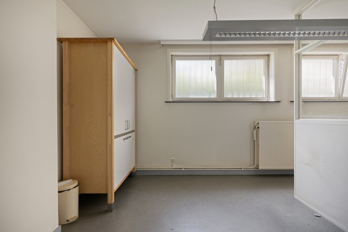 Multifunctioneel gebouw in het centrum van Merchtem. 