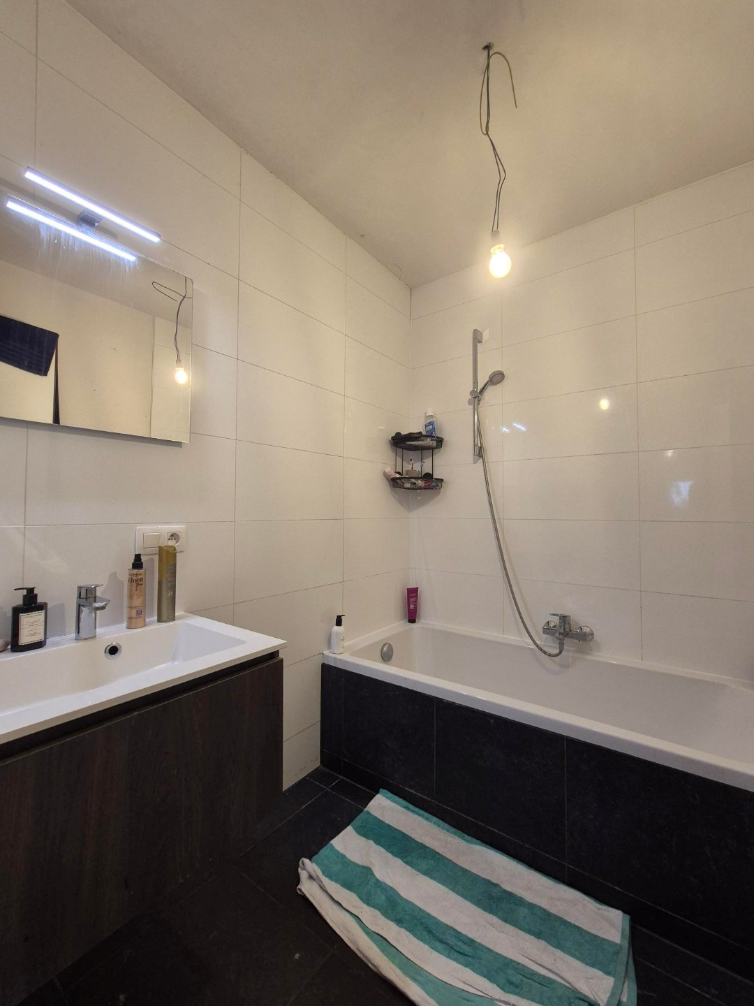 Appartement met 2 slpk en autostandplaats 