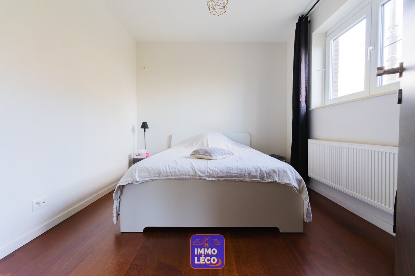 3 façades avec garage, parking et jardin, COUP DE COEUR ! 