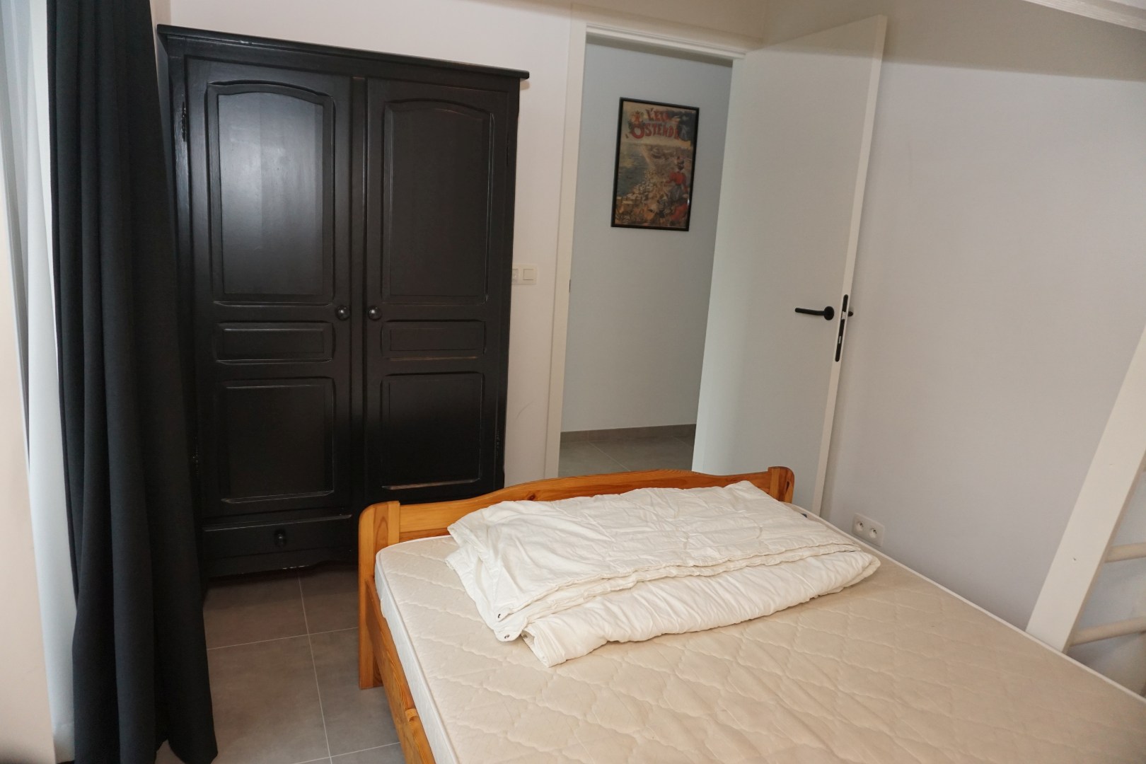 APPARTEMENT RÉCEMMENT CONSTRUIT AVEC 2 CHAMBRES ET PLACE DE PARKING PRÈS DE PETIT PARIS 