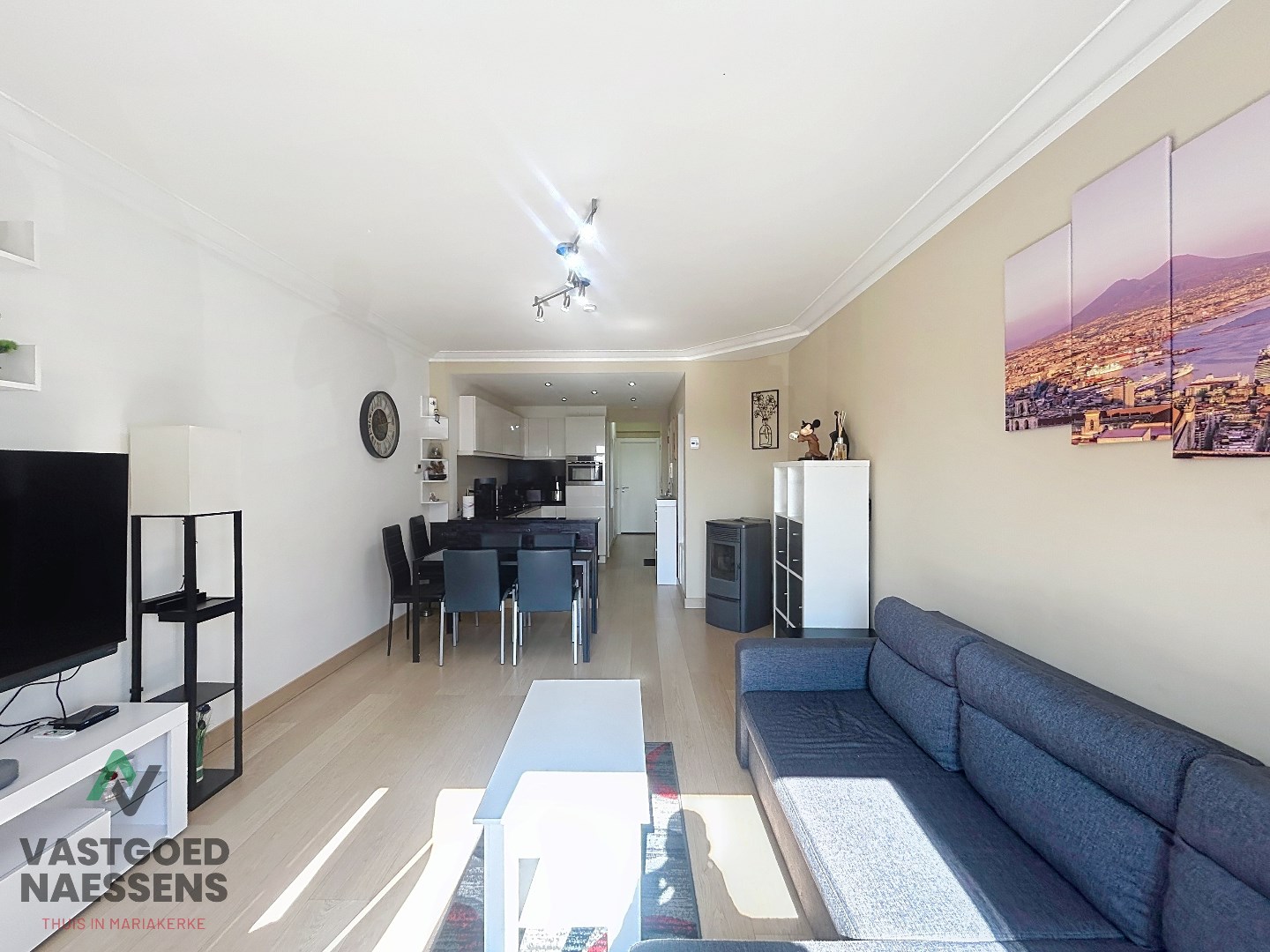 Prêt à emménager, appartement d'1 chambre à proximité de la digue. 