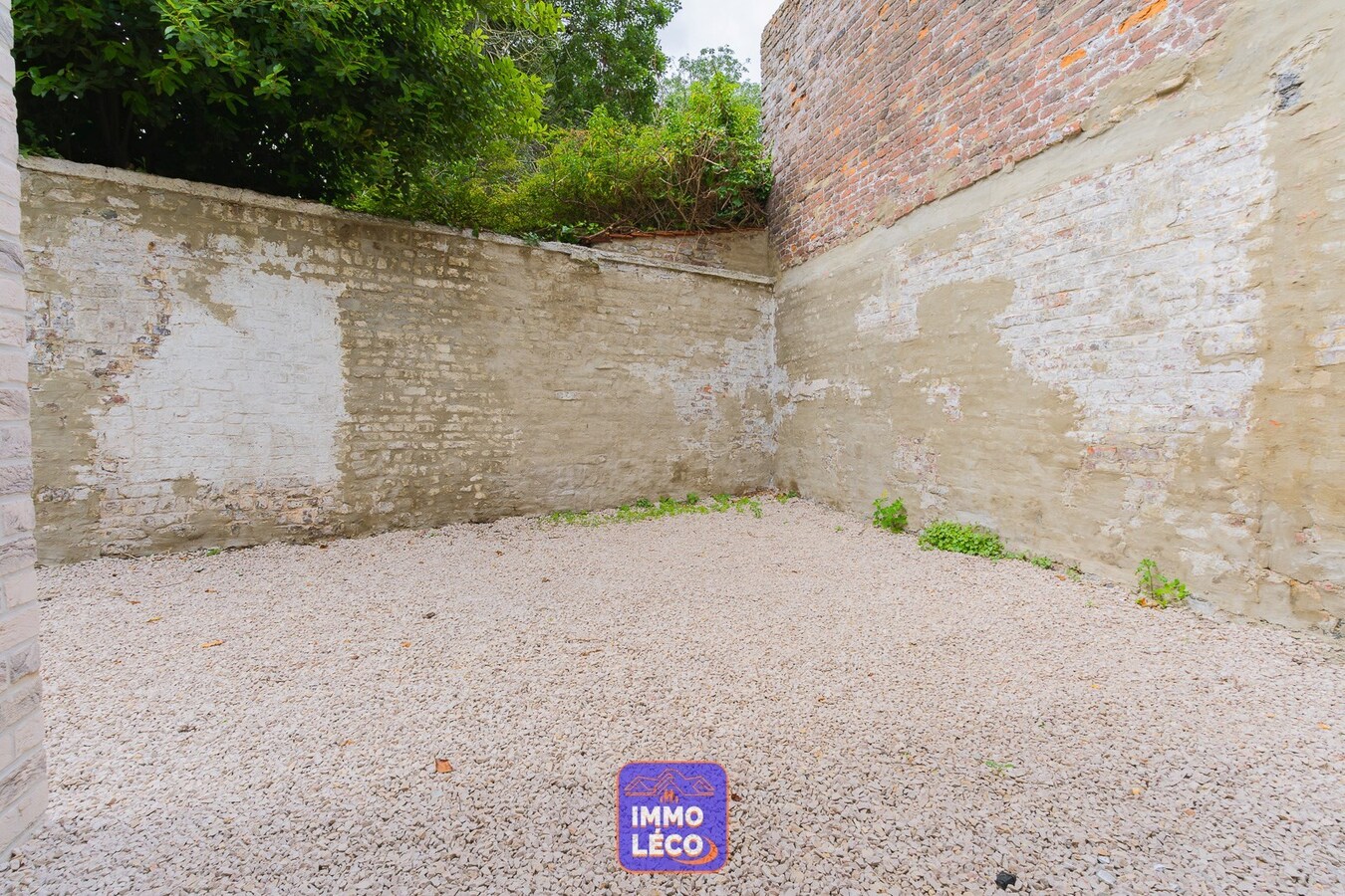 Maison rénovée en 2024, dans le centre. 