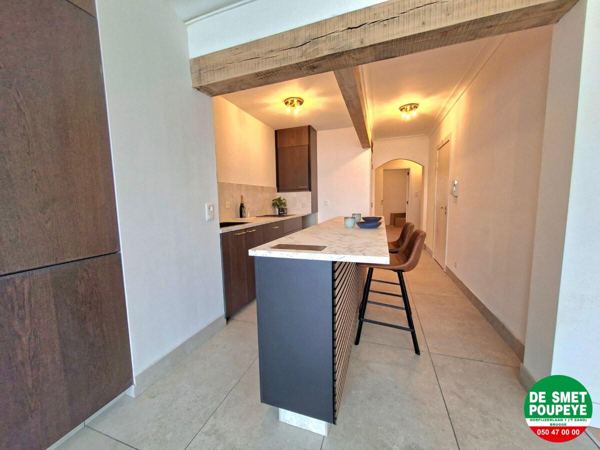 Prachtig gerenoveerd appartement op de zeedijk 