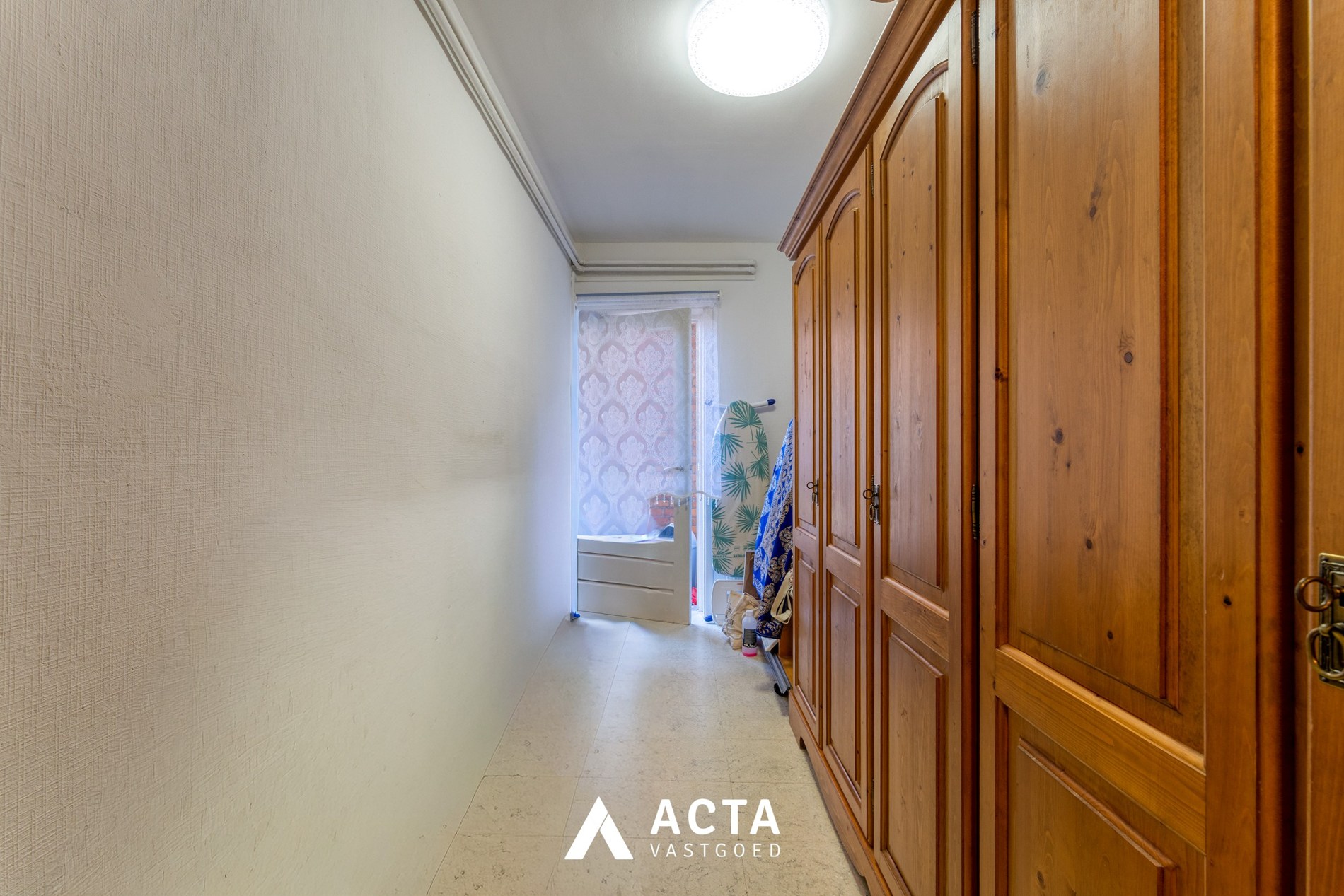 Gerenoveerde opbrengsteigendom met zes appartementen in centrum Oostende 