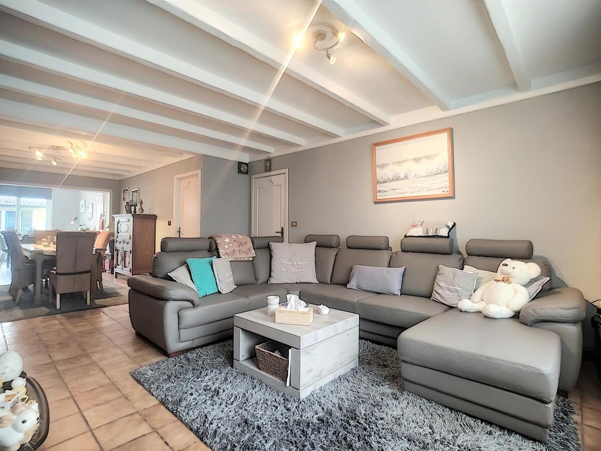 Grote gezinswoning met aangenaam zonneterras - Heist 