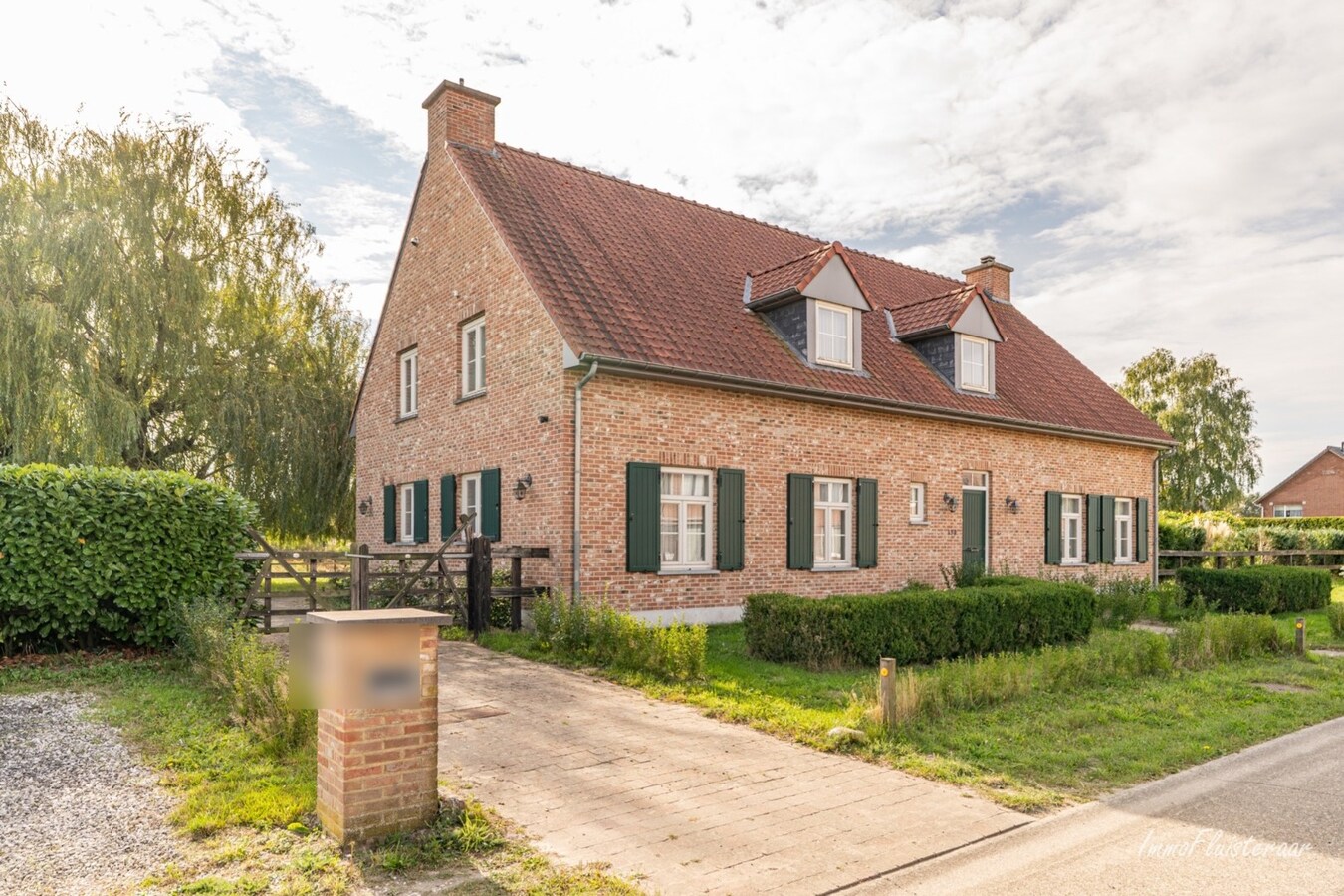Instapklare hoeve met paardenfaciliteiten op ca. 2,5 ha te Gruitrode (Oudsbergen) 
