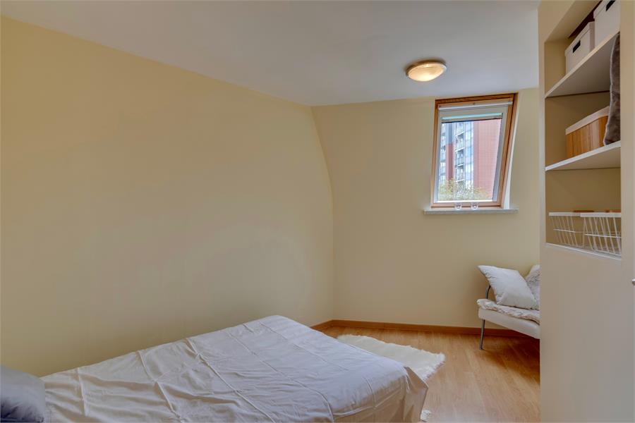 Volledig gerenoveerde woning op ideale locatie!! 