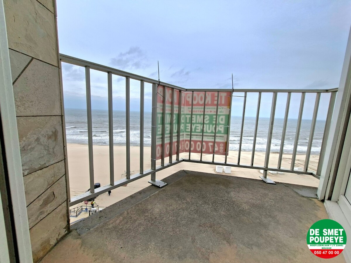 Prachtig gerenoveerd appartement op de zeedijk 