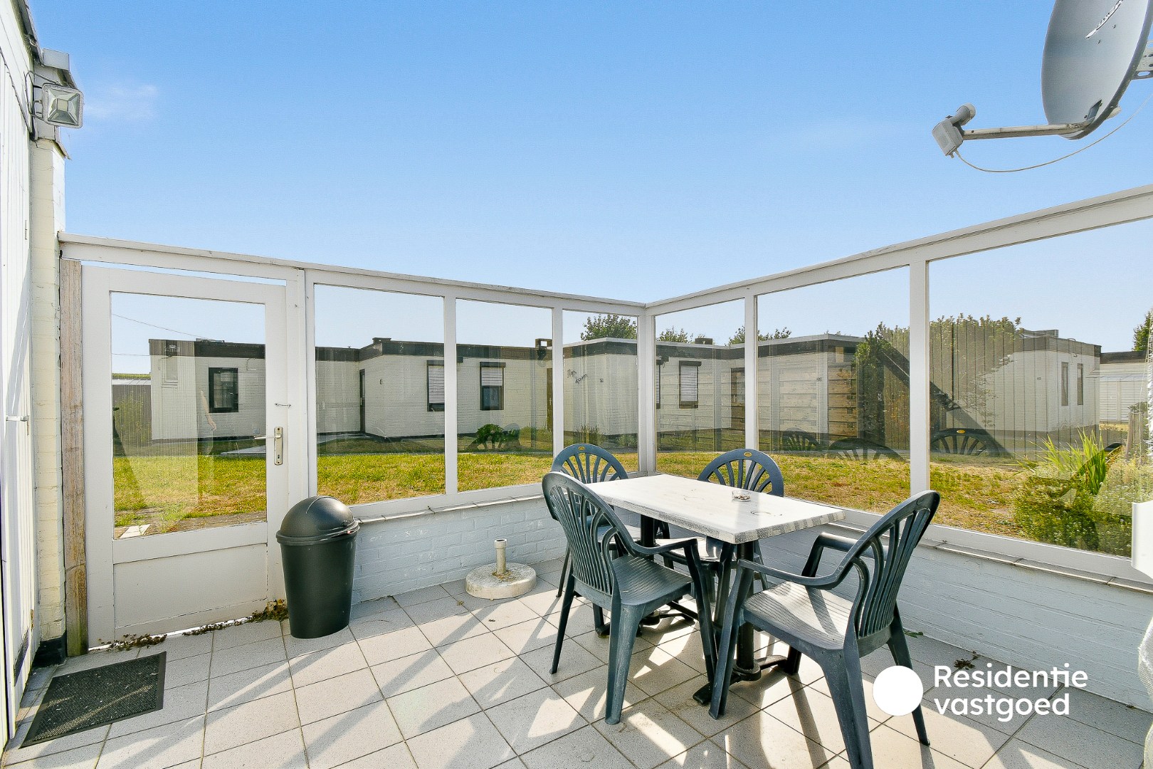 Vakantiewoning met twee slaapkamers en parking 
