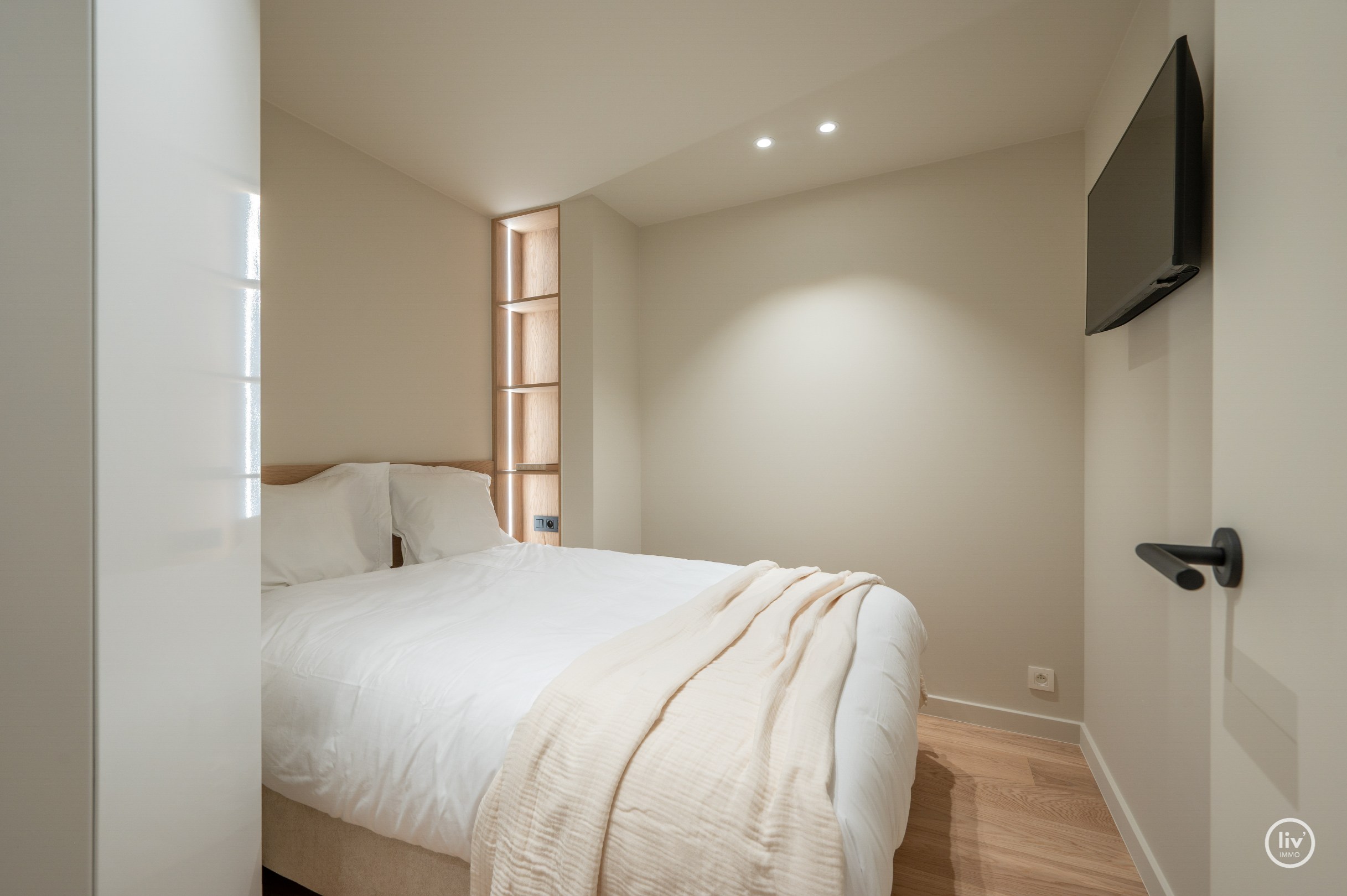 Bel appartement rénové de 3 chambres dans un emplacement de premier choix dans la rue Mosselman à Knokke. 